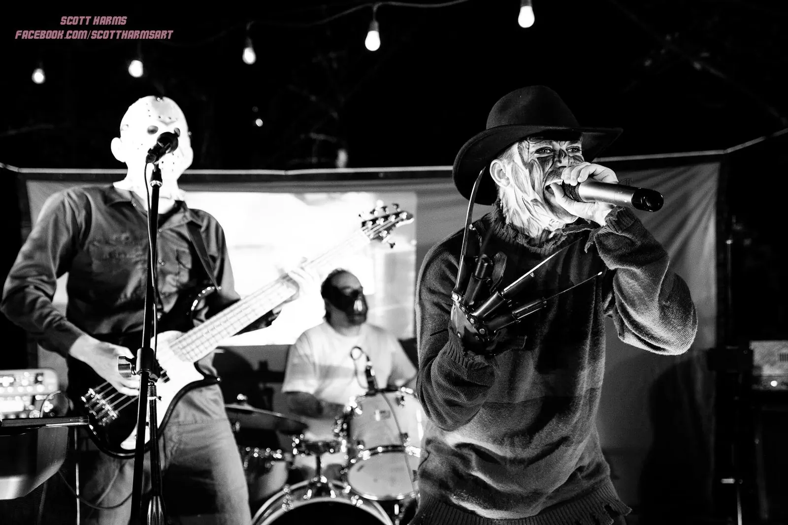 A Nightmare on 80s Street vocalist and masked bassist performing live